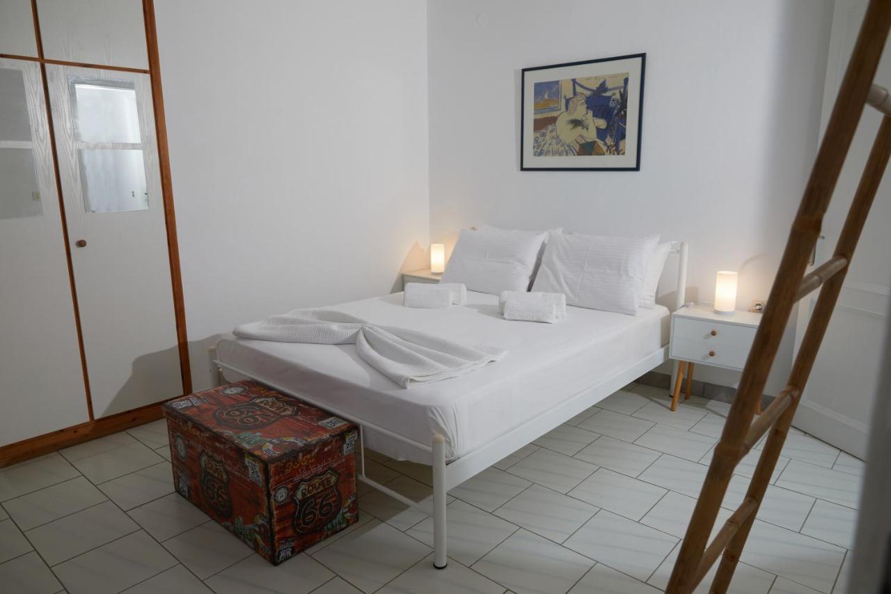Villa 180° View To Sea à Vathí Extérieur photo